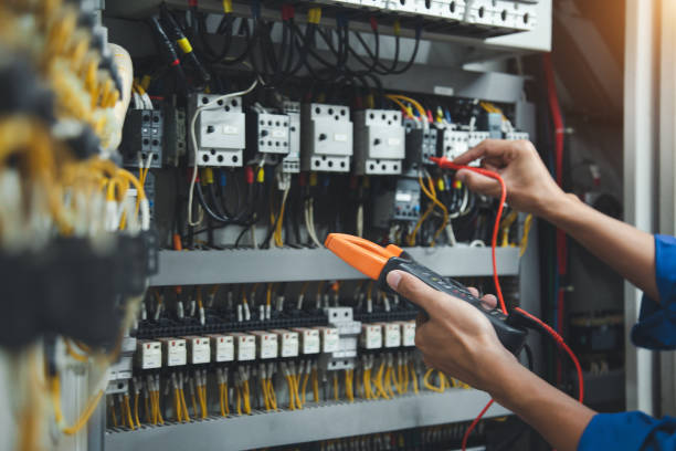  Briar, TX Electrician Pros